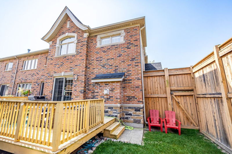 2495 Gateshead Common Rd  Oakville, L6M 0S2 | Image 33