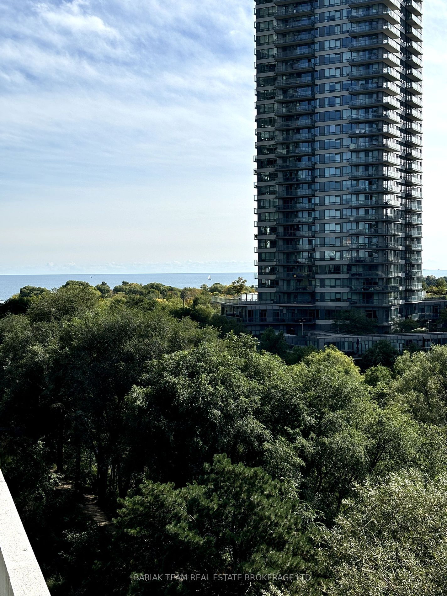 Building at 10 Park Lawn Road, Toronto, Mimico