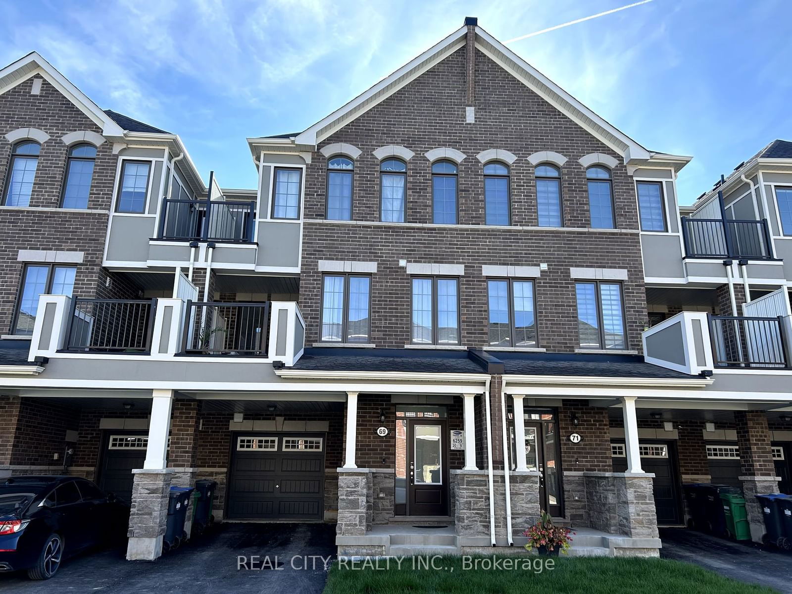 Townhouse leased at 69 Melmar Street, Brampton, Northwest Brampton, L7A 0B6 - MLS: W9388303