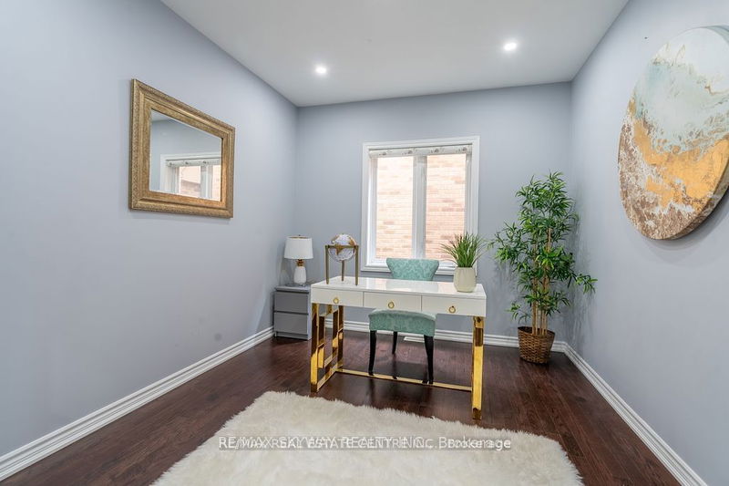 25 Hammerhead Rd  Brampton, L7A 0G4 | Image 19