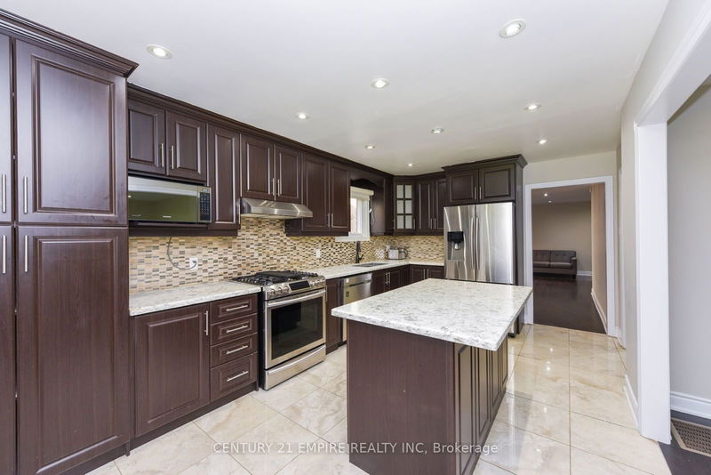 4233 Tea Garden Circ  Mississauga, L5B 2Z1 | Image 14