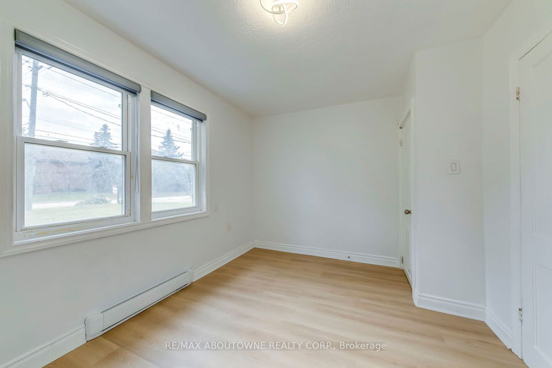 2055 Leighland Rd  Burlington, L7R 3S9 | Image 14