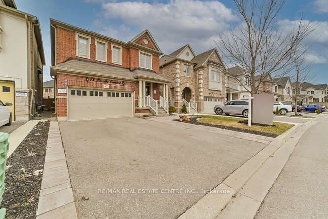 13 Dunley Cres  Brampton, L6X 5K3 | Image 2