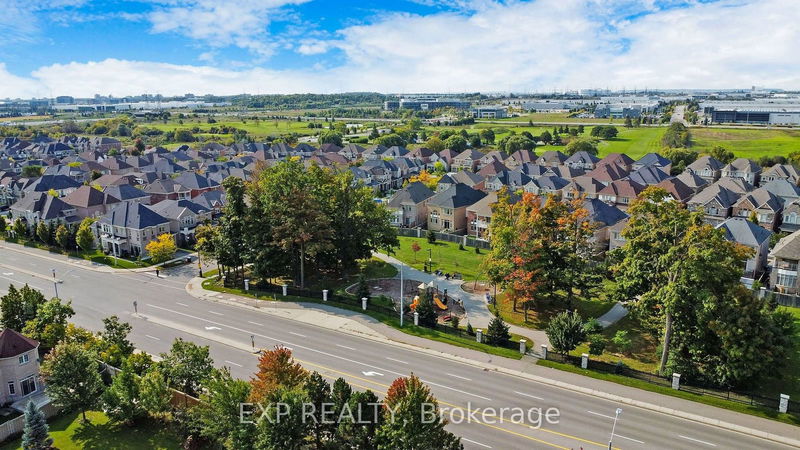 3 Seapines St  Brampton, L6Y 0S5 | Image 38