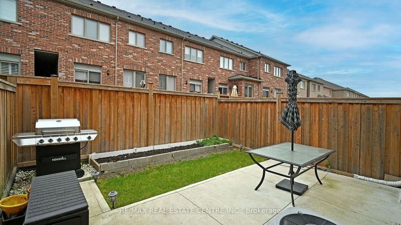 6 Kempsford Cres  Brampton, L7A 4M6 | Image 26