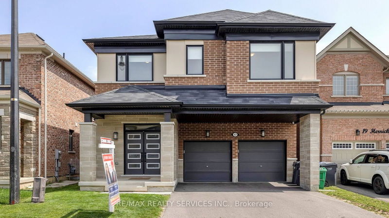 17 Herrick Dr N Brampton, L7A 5G2 | Image 2