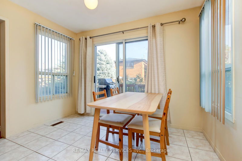 31 Wexford Rd  Brampton, L6Z 2W1 | Image 16