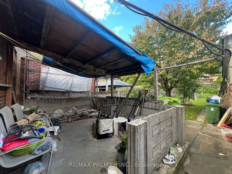 1484 Wilson Ave  Toronto, M3M 1J7 | Image 18