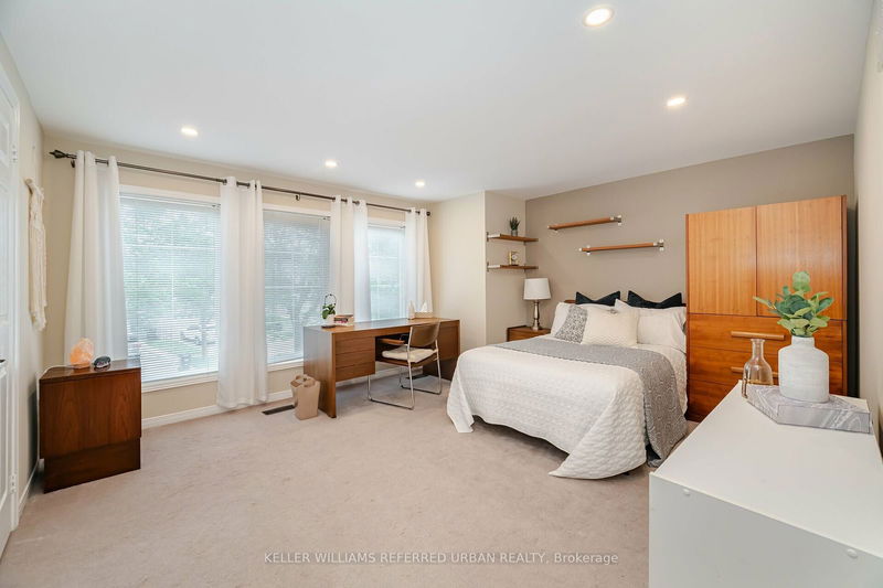 2710 Quails Run   Mississauga, L5M 5K3 | Image 17