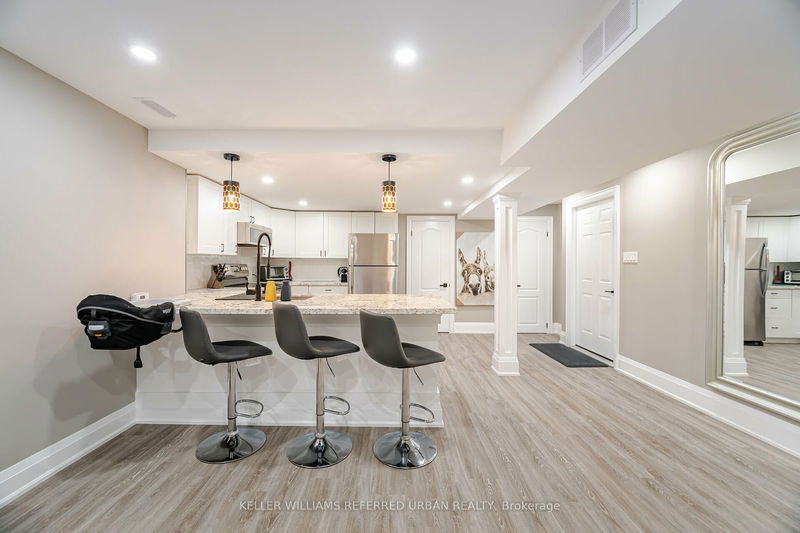 2710 Quails Run   Mississauga, L5M 5K3 | Image 23