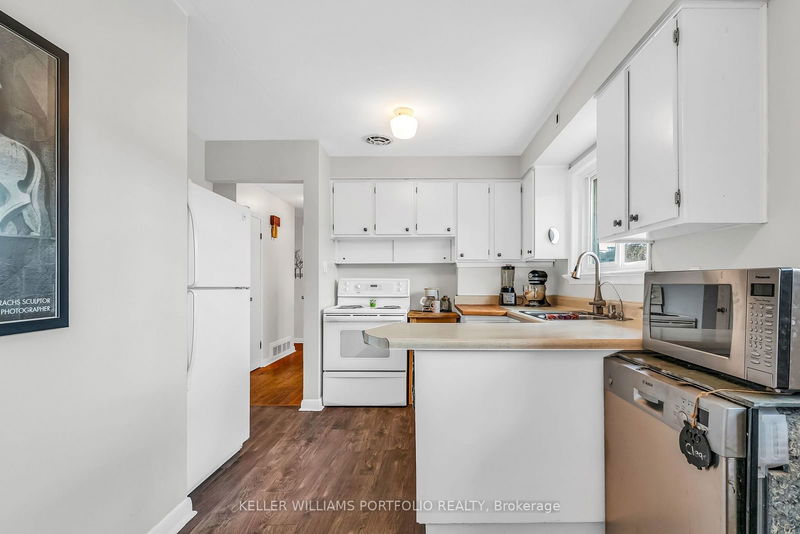 349 The Westway   Toronto, M9R 1H1 | Image 10