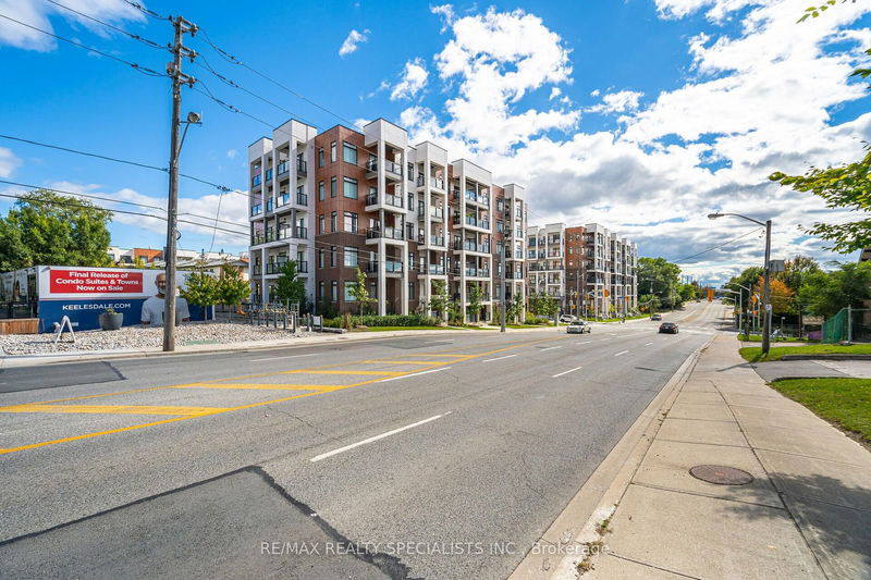  409 - 160 Canon Jackson Dr  Toronto, M6M 0B6 | Image 1