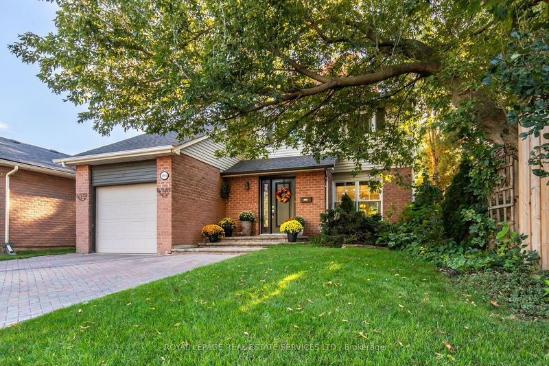 108 Chalmers St  Oakville, L6L 5P4 | Image 2