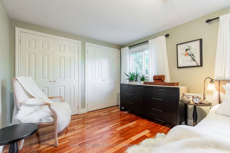 108 Chalmers St  Oakville, L6L 5P4 | Image 21