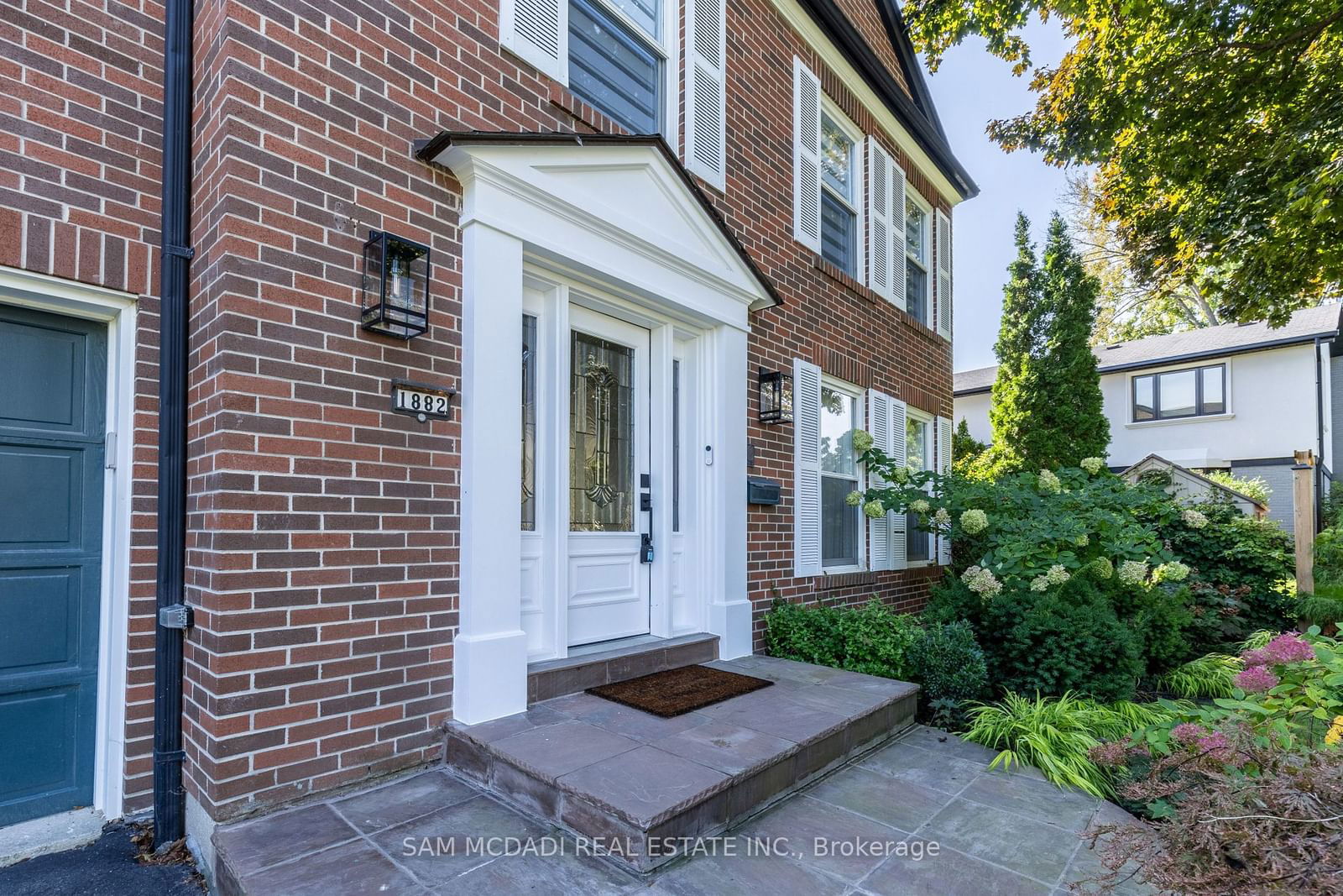 Detached House leased at 1882 Sherwood Forrest Circle, Mississauga, Sheridan, L5K 2E7 - MLS: W9389024