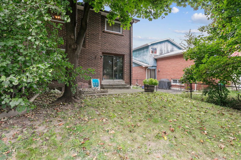 59 Lionshead Lookout   Brampton, L6S 3X3 | Image 19