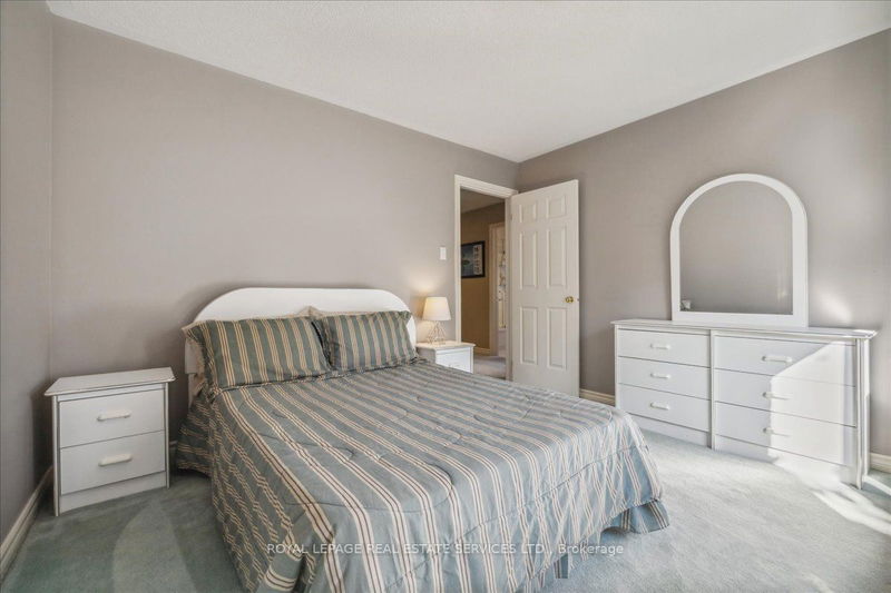 2794 Rainbow Cres  Mississauga, L5L 5W1 | Image 28