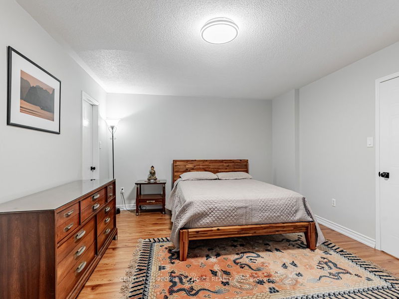 57 Pioneer Ave  Toronto, M6M 5H5 | Image 17