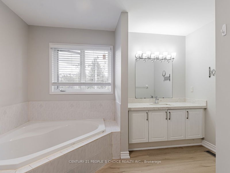 57 Pioneer Ave  Toronto, M6M 5H5 | Image 20