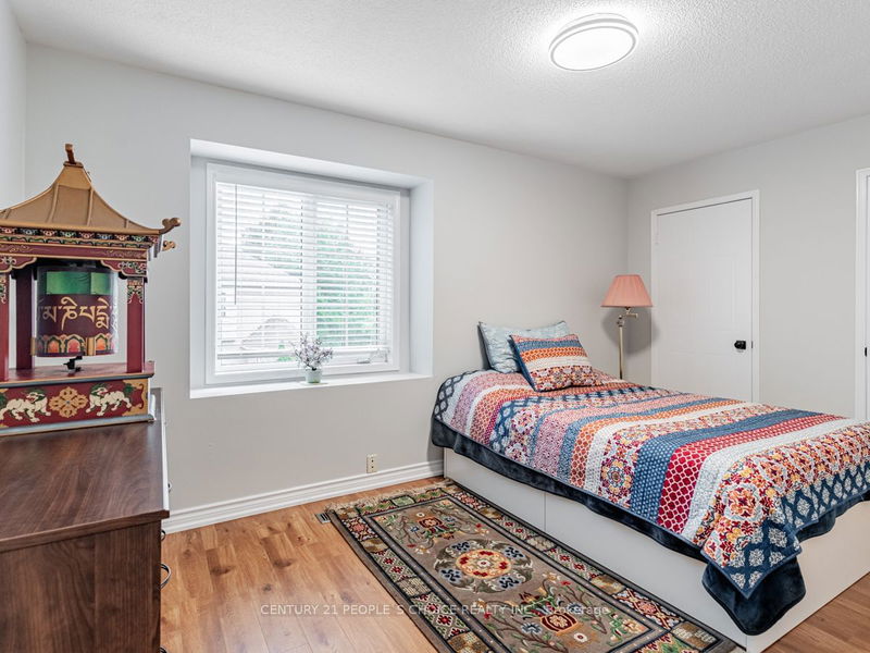 57 Pioneer Ave  Toronto, M6M 5H5 | Image 25