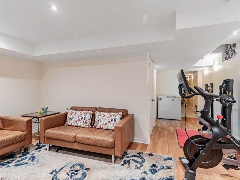 57 Pioneer Ave  Toronto, M6M 5H5 | Image 28