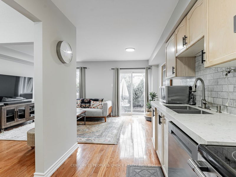 57 Pioneer Ave  Toronto, M6M 5H5 | Image 9