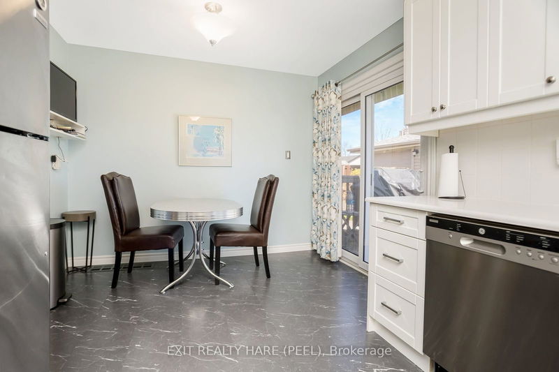 24 Hadrina St  Brampton, L6X 2J6 | Image 11