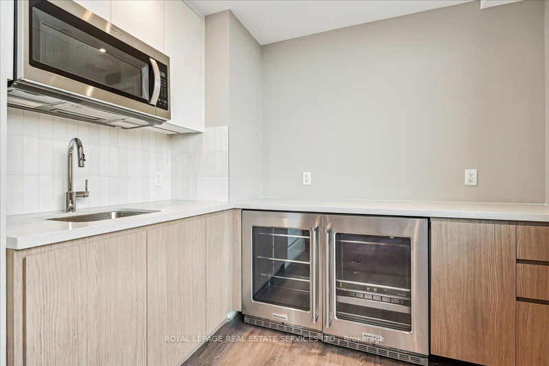  202 - 1440 Clarriage Crt  Milton, L9T 2X5 | Image 26