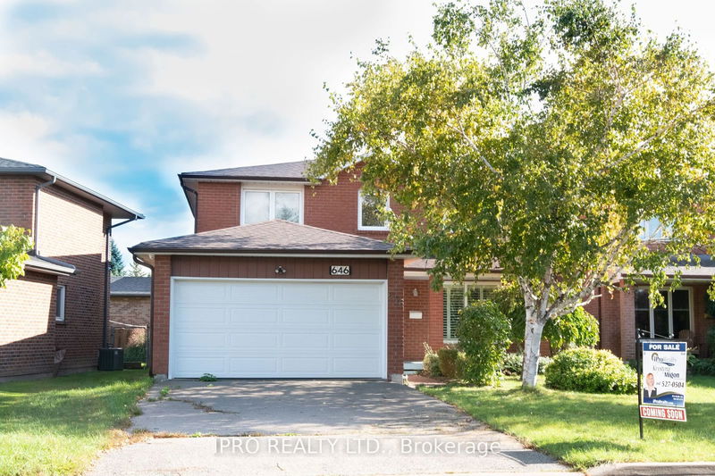 646 Bookham Cres  Mississauga, L4Z 1T9 | Image 1