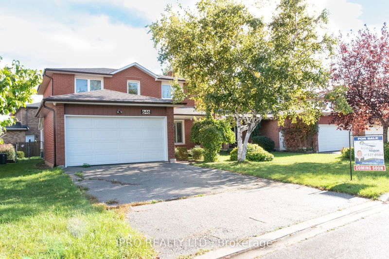 646 Bookham Cres  Mississauga, L4Z 1T9 | Image 2