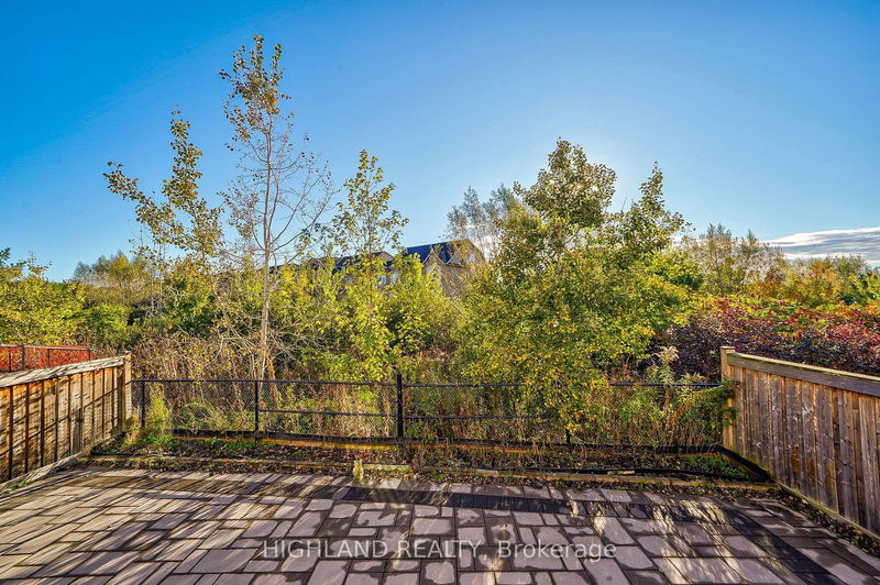 3163 Carding Mill Tr  Oakville, L6M 1L3 | Image 5