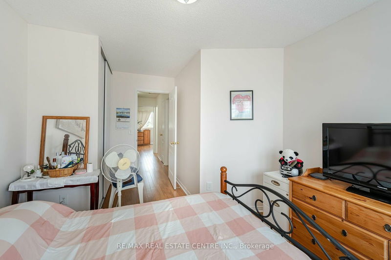  56 - 5030 Heatherleigh Ave  Mississauga, L5V 2G7 | Image 23