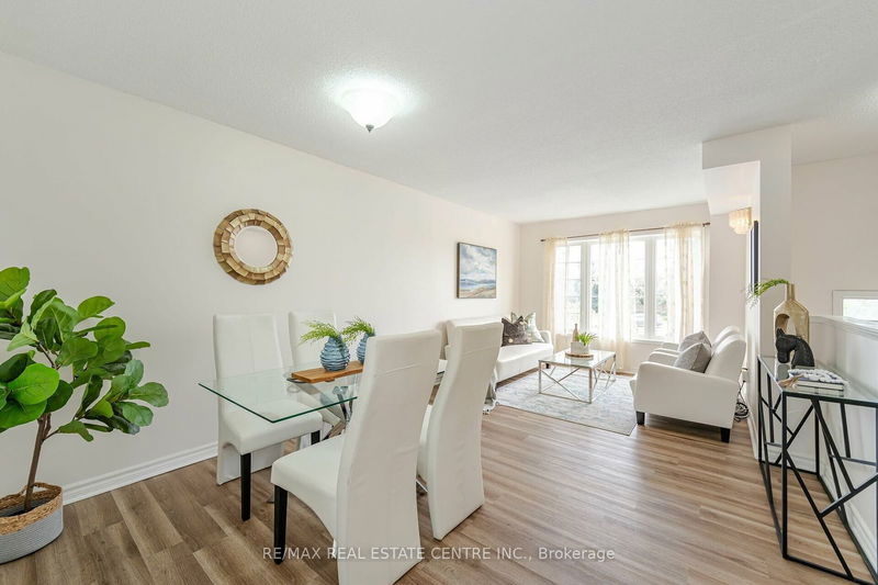  56 - 5030 Heatherleigh Ave  Mississauga, L5V 2G7 | Image 8