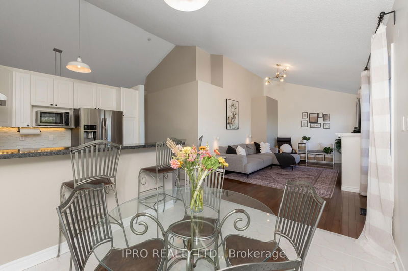 37 Summer Valley Dr  Brampton, L6Z 4V3 | Image 12