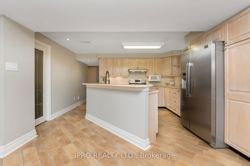 37 Summer Valley Dr  Brampton, L6Z 4V3 | Image 26