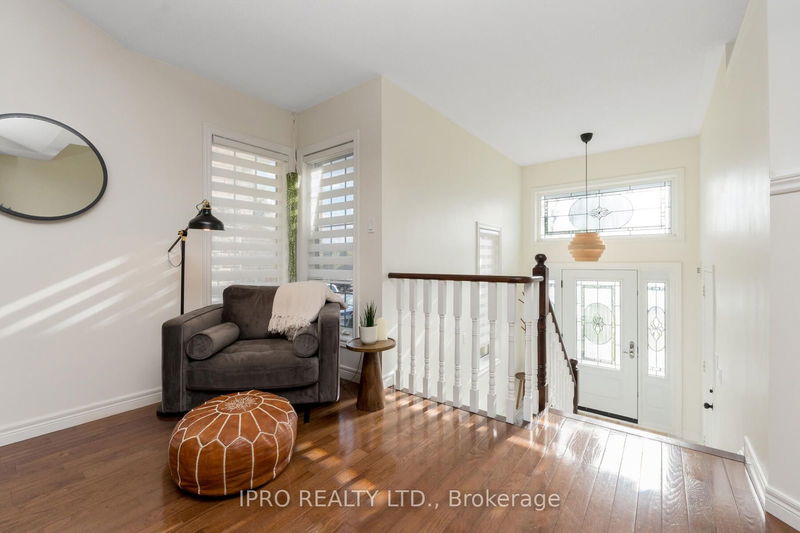 37 Summer Valley Dr  Brampton, L6Z 4V3 | Image 3