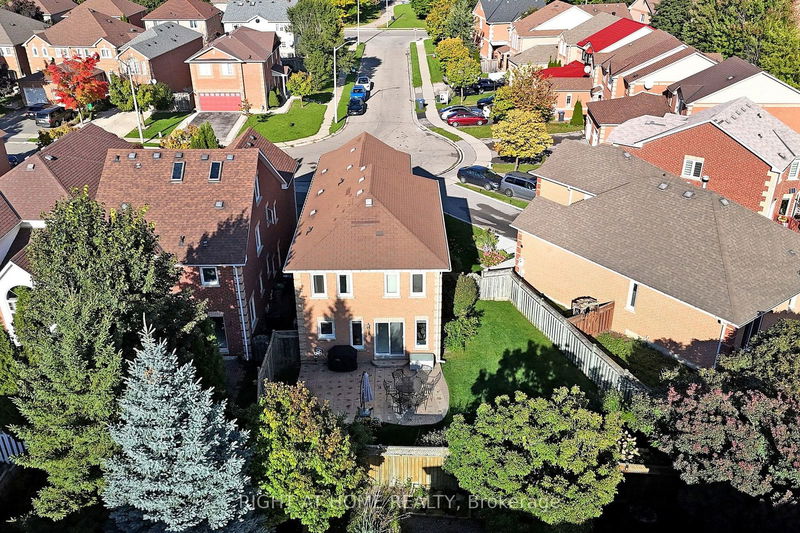 117 Lent Cres  Brampton, L6Y 5E6 | Image 39