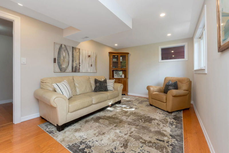 218 Delrex Blvd  Halton Hills, L7G 4E9 | Image 23