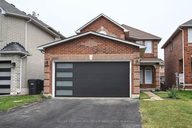 3845 Althorpe Circ  Mississauga, L5N 7G5 | Image 1