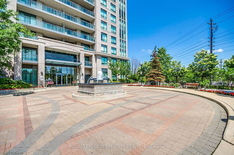  804 - 38 Fontenay Crt  Toronto, M9A 5H5 | Image 2