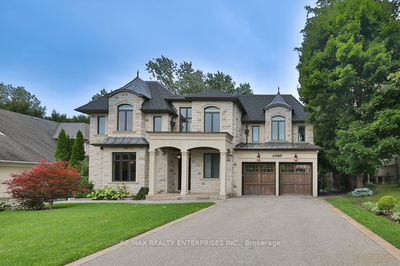 1560 Lorne Wood Rd  Mississauga, L5H 3G3 | Image 1