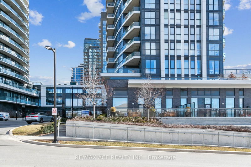  101 - 65 Watergarden Dr  Mississauga, L5R 0G9 | Image 4