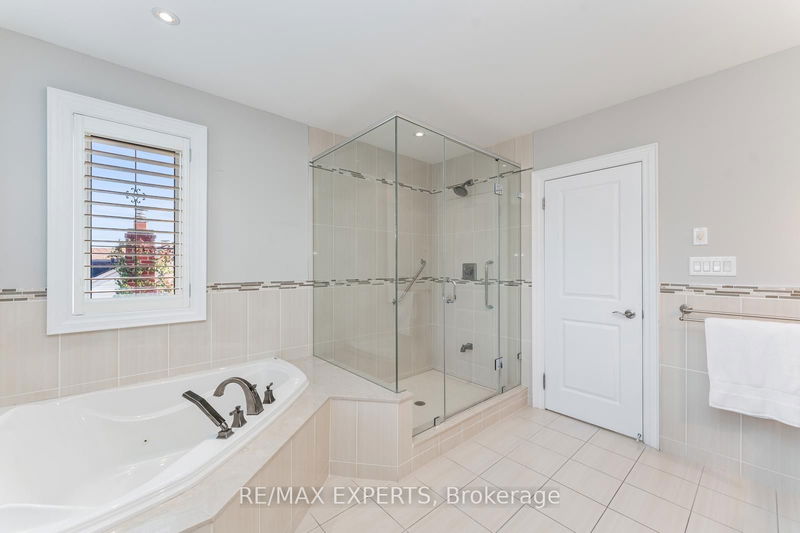 16 Windsor Rd  Toronto, M9R 3G1 | Image 21