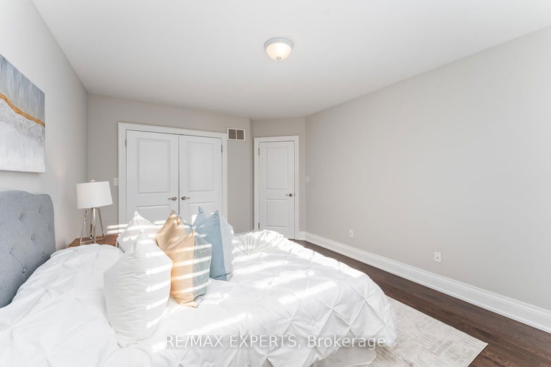 16 Windsor Rd  Toronto, M9R 3G1 | Image 25