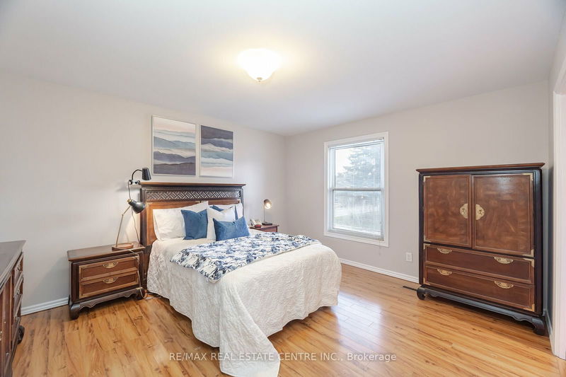 28 Jubilee Crt  Brampton, L6S 2H2 | Image 19