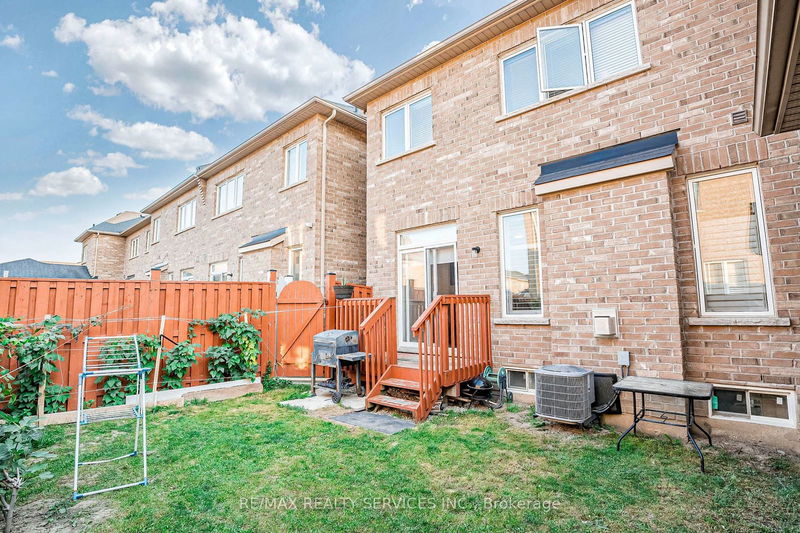 55 Naperton Dr  Brampton, L6R 0Z8 | Image 39