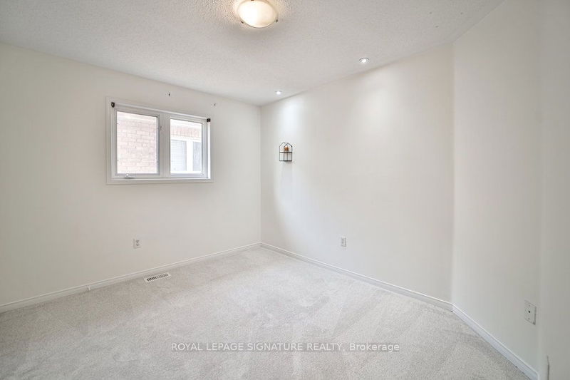 3875 Skyview St  Mississauga, L5M 8A1 | Image 18