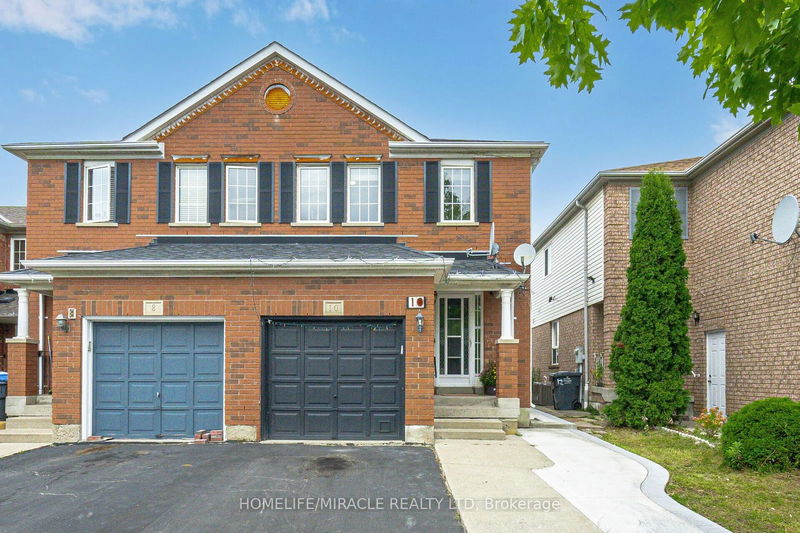 10 Hackberry Gate  Brampton, L6R 2E7 | Image 1