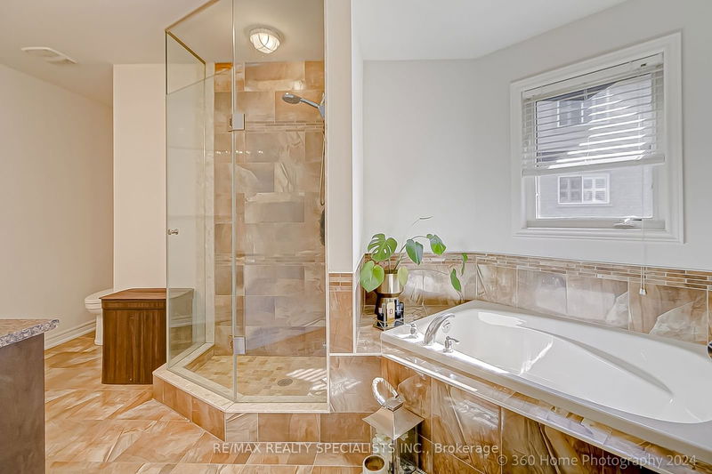 5474 Bestview Way  Mississauga, L5M 0B1 | Image 23