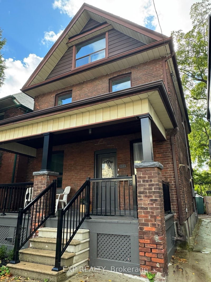 home for lease on Main-422 Clendenan Avenue